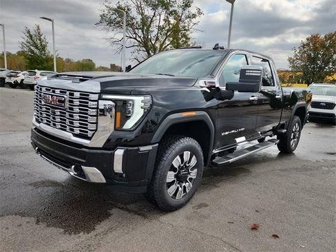New 2026 GMC Sierra 2500 Denali w/ Denali Reserve Package image 10