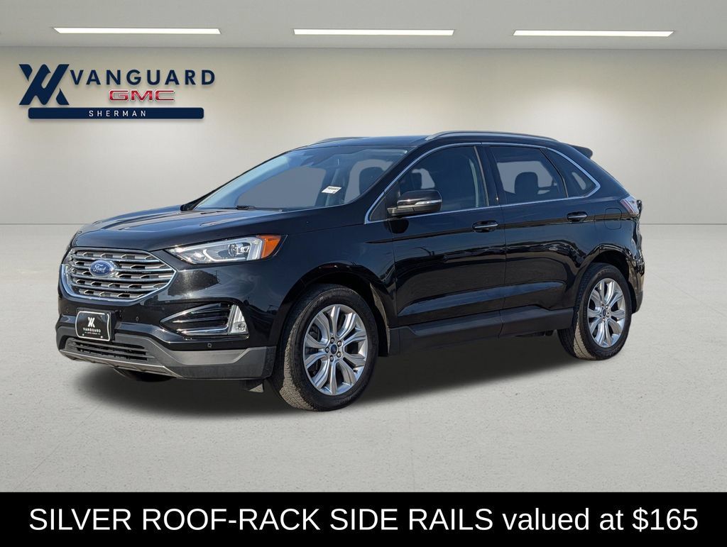 Used 2022 Ford Edge Titanium AWD/4WD image 3