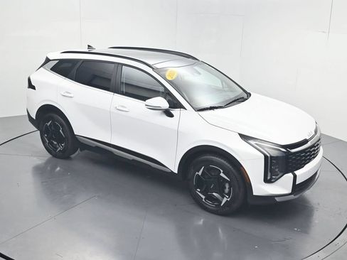 Certified 2026 Kia Sportage EX w/ EX Panorama Roof Package FWD image 45