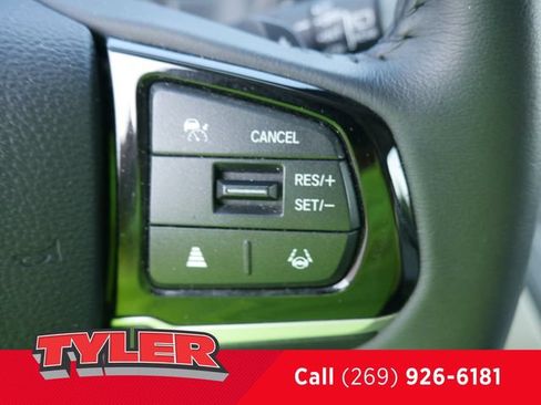 Used 2025 Honda Odyssey EX-L image 24