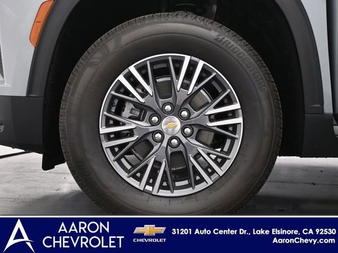 New 2026 Chevrolet Traverse LT image 42