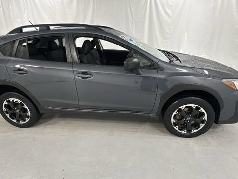 Used 2023 Subaru Crosstrek 2.0i AWD/4WD image 2