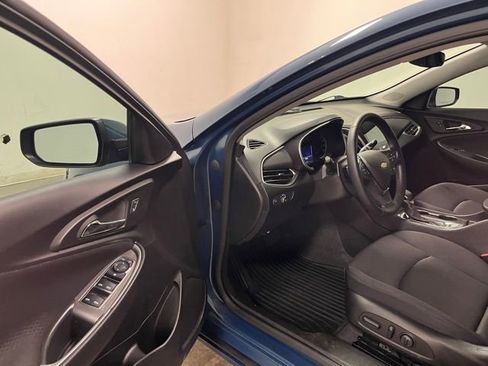 Used 2024 Chevrolet Malibu RS image 16