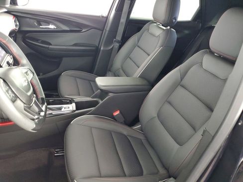 Used 2023 Chevrolet TrailBlazer RS w/ Sun and Liftgate Package FWD image 12