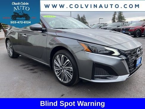 New 2025 Nissan Altima 2.5 SL image 5