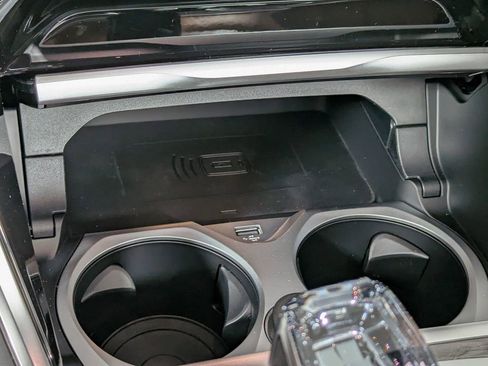 New 2026 BMW 840i xDrive Convertible image 25