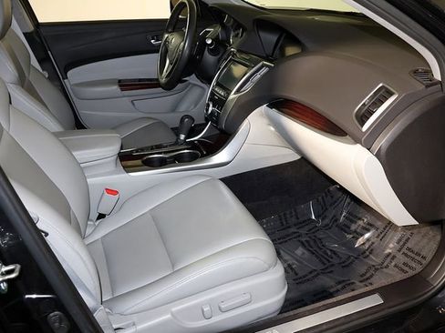 Used 2015 Acura TLX FWD image 32