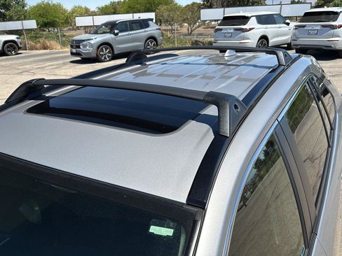 Used 2024 Toyota RAV4 XLE w/ Convenience Package AWD/4WD image 9