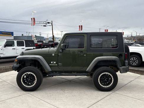 Used 2007 Jeep Wrangler X image 2