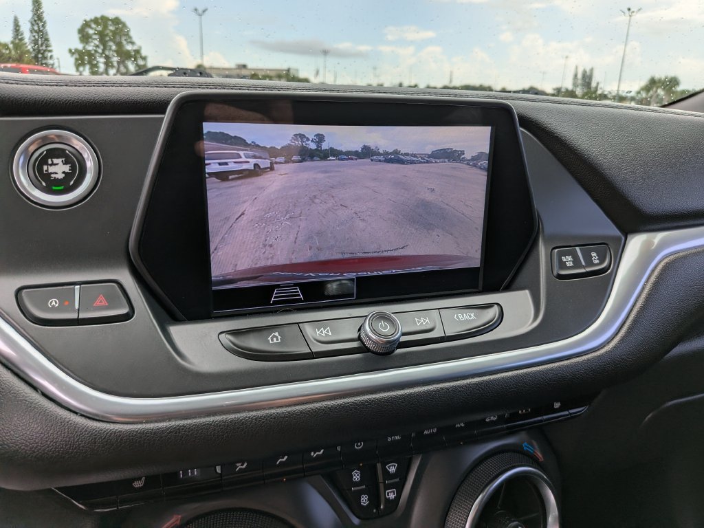 Used 2021 Chevrolet Blazer LT FWD image 24