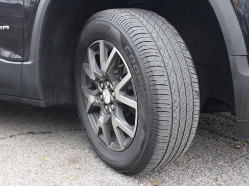 Certified 2021 GMC Acadia SLE image 35