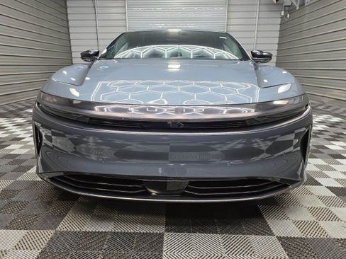 Used 2024 Lucid Air Pure RWD image 4