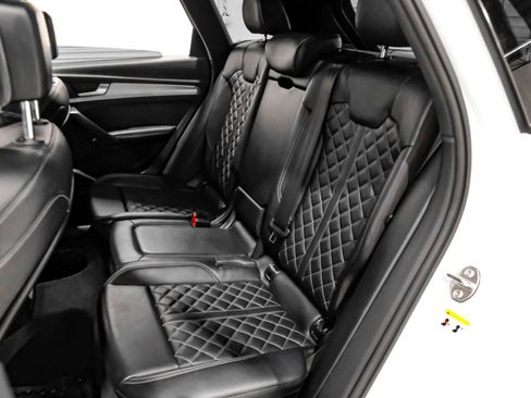 Used 2018 Audi SQ5 Prestige w/ Prestige Package AWD/4WD image 52