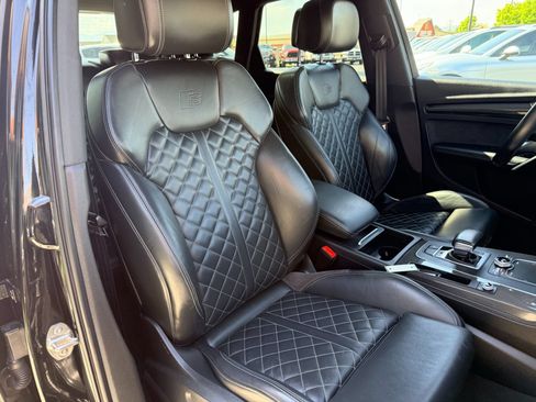 Used 2018 Audi SQ5 Premium Plus AWD/4WD image 22