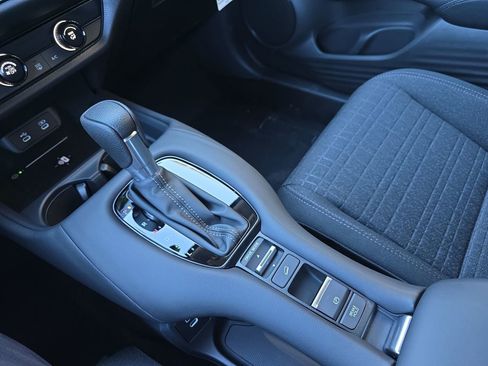 New 2026 Honda HR-V LX image 23