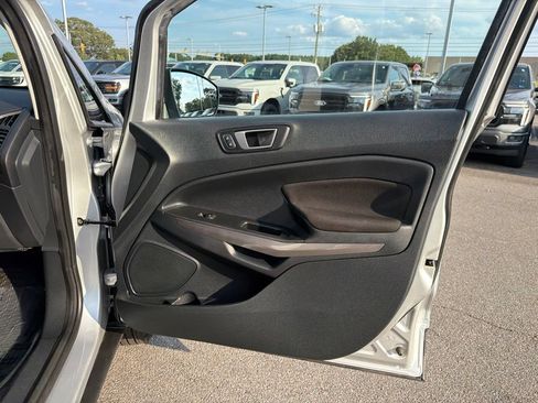 Used 2021 Ford EcoSport SE FWD image 22