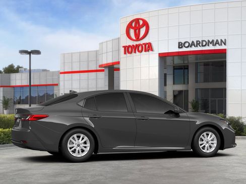 New 2026 Toyota Camry LE image 13