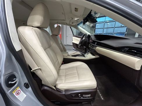 Used 2017 Lexus ES 350 350 w/ Luxury Package image 42