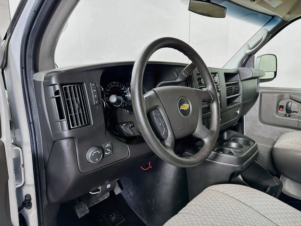 Used 2014 Chevrolet Express 3500 LT w/ LT Preferred Equipment Group RWD image 10