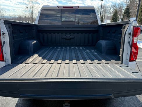 Used 2020 Chevrolet Silverado 1500 LT Trail Boss image 34