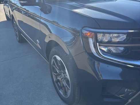 Used 2025 Ford Expedition Max King Ranch image 12