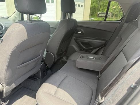 Used 2016 Chevrolet Trax LT AWD/4WD image 20
