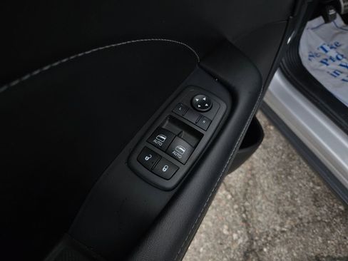 Used 2021 Dodge Challenger GT w/ Plus Package image 12