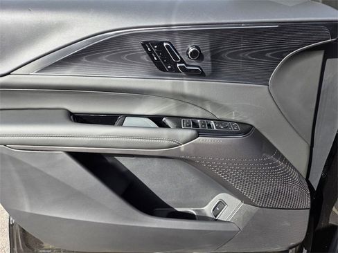 New 2026 Cadillac Lyriq Sport image 18