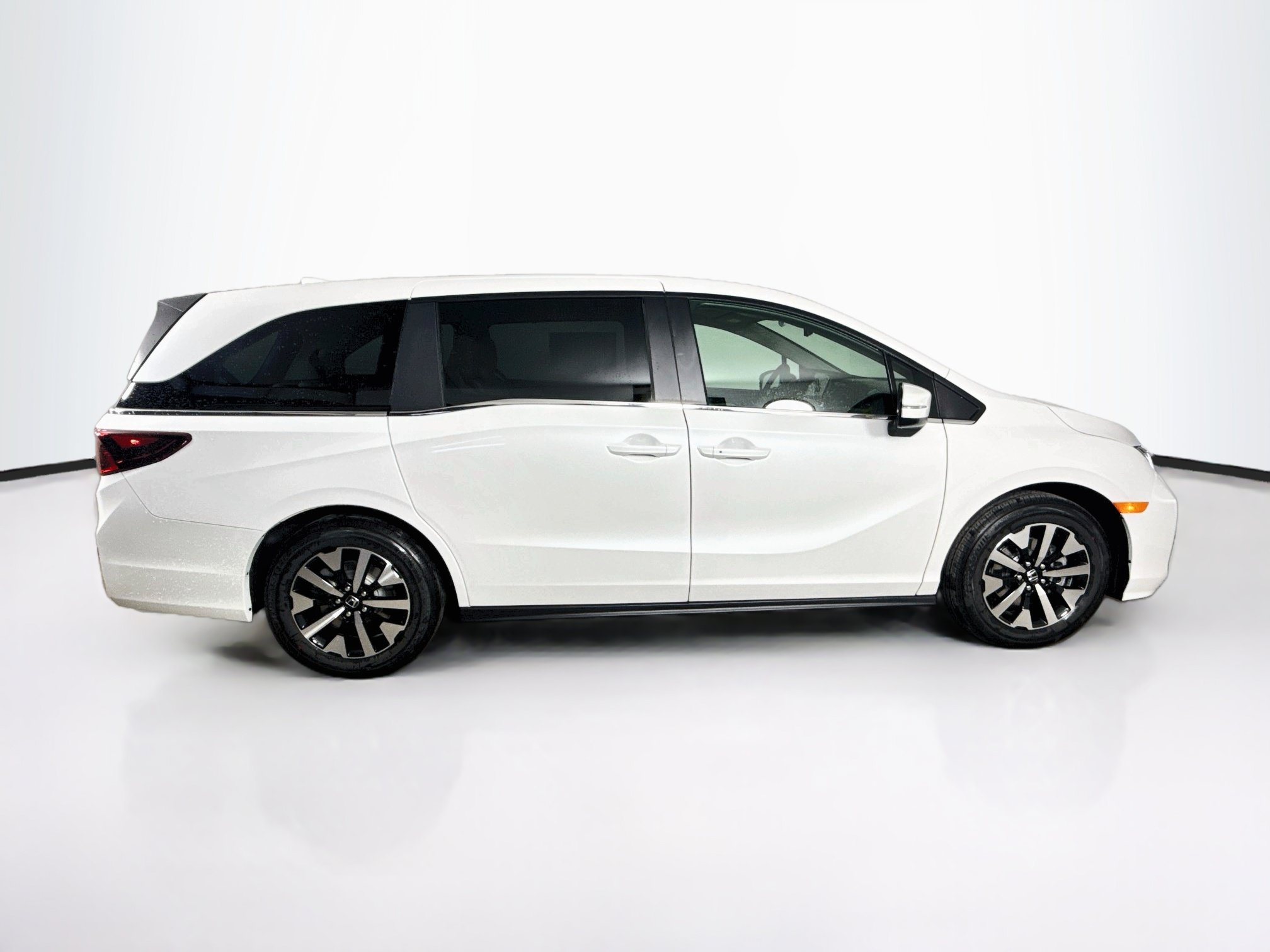 New 2027 Honda Odyssey EX-L image 2