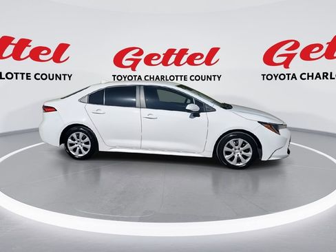 Certified 2024 Toyota Corolla LE image 9