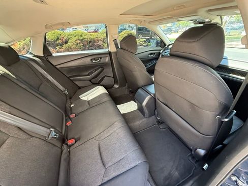 Used 2023 Honda Accord EX image 37