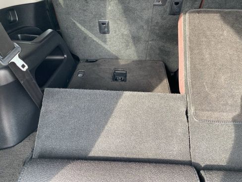 Used 2020 Toyota 4Runner Limited image 42