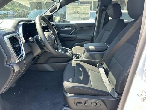 New 2026 GMC Canyon Elevation w/ Convenience Package RWD image 9