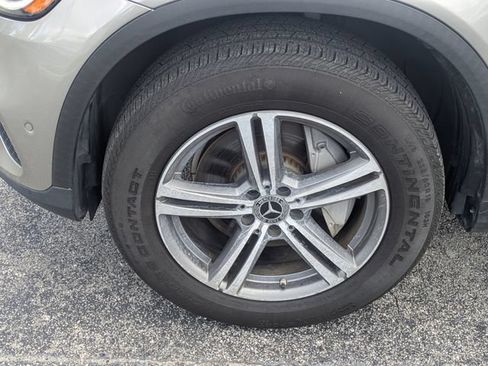 Used 2021 Mercedes-Benz GLC 300 image 10