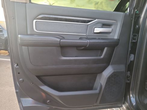 Used 2019 RAM 2500 Big Horn image 10