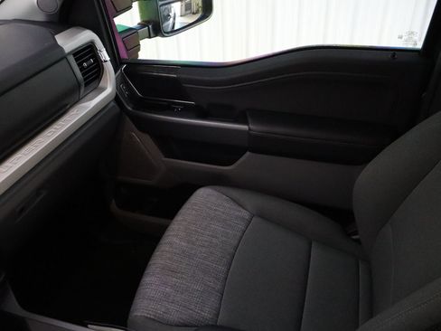 New 2026 Ford F250 XLT w/ XLT Premium Package image 24