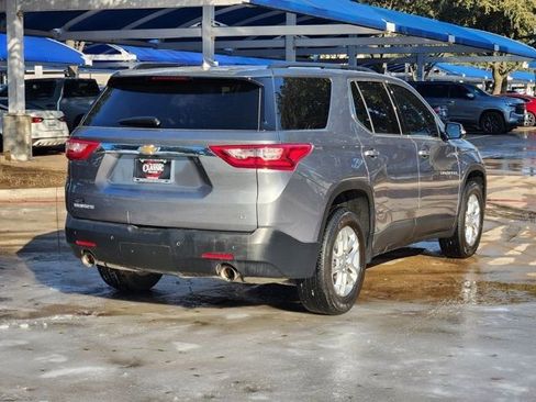 Used 2019 Chevrolet Traverse LT image 14