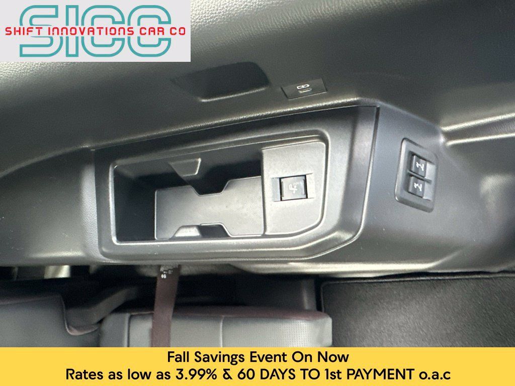 Used 2024 Lexus GX 550 w/ Accessory Package (31) AWD/4WD image 33