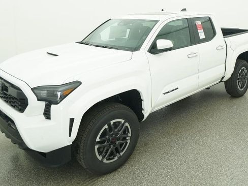 New 2026 Toyota Tacoma TRD Sport image 33