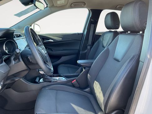 Used 2021 Buick Encore GX Select image 10