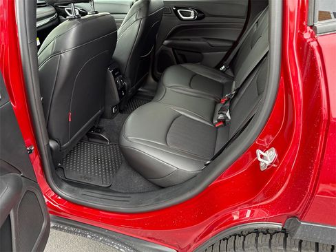 New 2026 Jeep Compass Trailhawk image 9