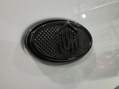 Used 2024 Land Rover Defender 110 V8 image 15