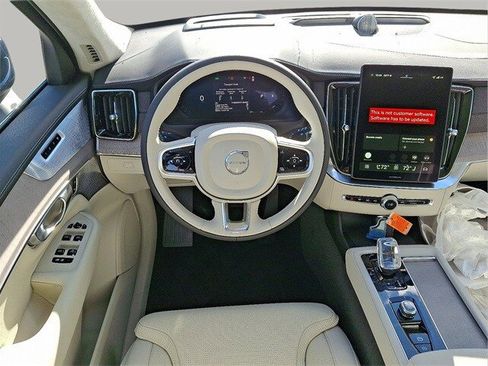 New 2026 Volvo XC90 B6 Ultra image 6