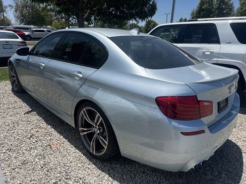 Used 2014 BMW M5 RWD image 2