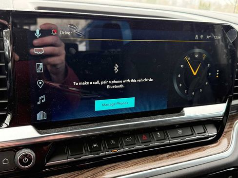 Used 2025 Chevrolet Silverado 1500 LT image 53