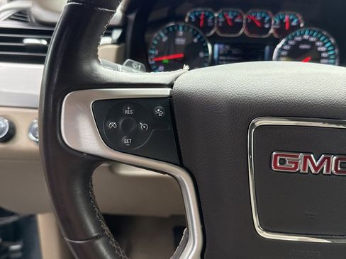 Used 2020 Chevrolet Traverse Premier w/ Redline Edition image 37