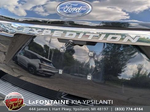 Used 2021 Ford Expedition XLT AWD/4WD image 9