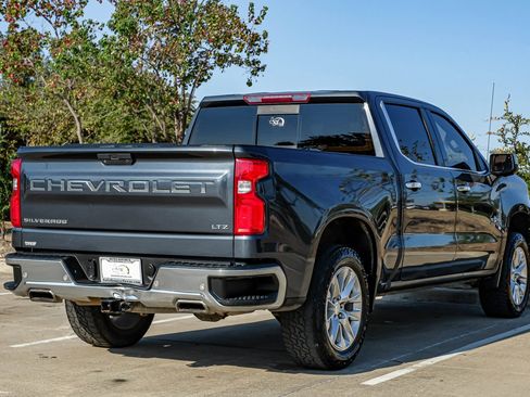 Used 2019 Chevrolet Silverado 1500 LTZ w/ LTZ Texas Edition image 9