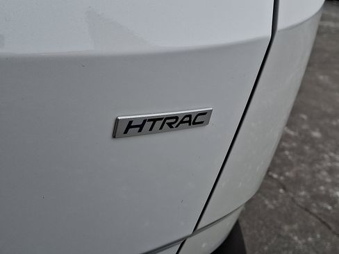 Used 2025 Hyundai Tucson SE image 30