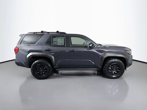 Used 2026 Toyota 4Runner TRD Off-Road Premium AWD/4WD image 4